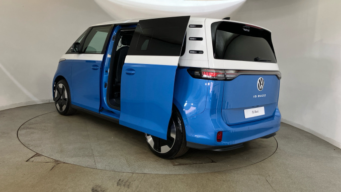 Volkswagen ID. Buzz 210kW Style Pro 79kWh 5dr Auto Electric Estate - Image 43